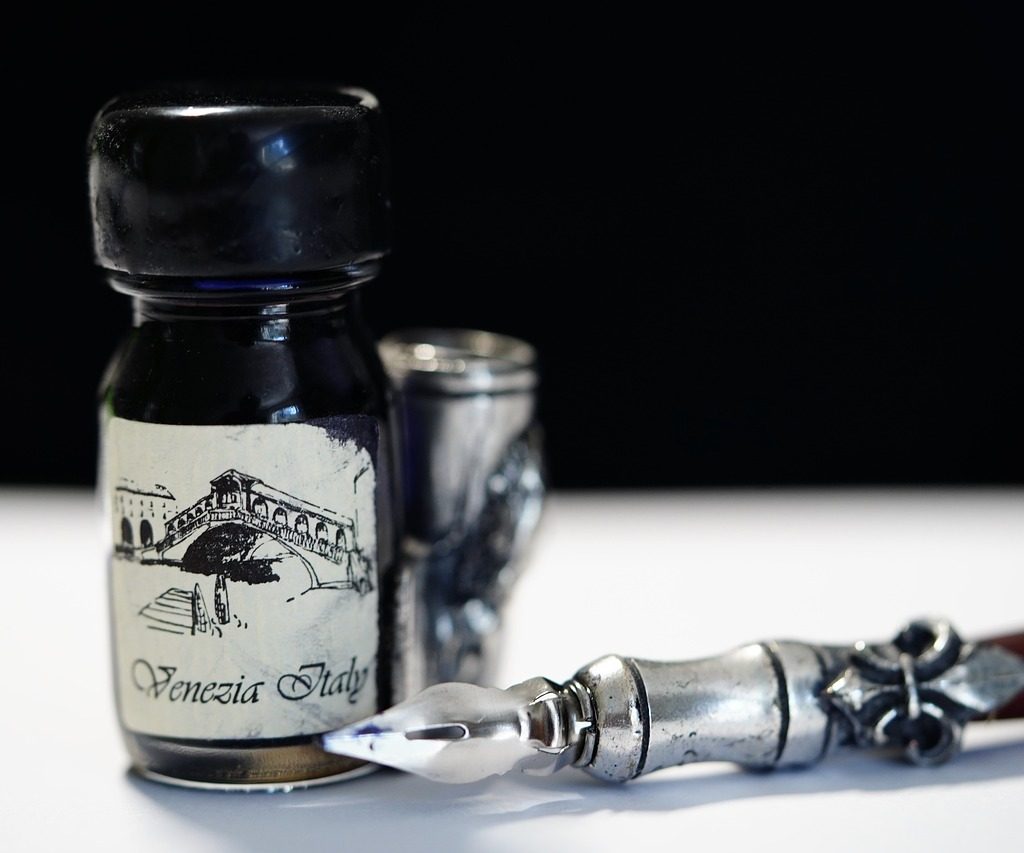 découvrez la richesse de la poésie créole, une forme d'expression unique qui célèbre la culture et les traditions des régions créolaises. plongez dans des vers empreints de mélodie et de passion, et laissez-vous envoûter par la beauté des mots qui authentifient l'âme créole.
