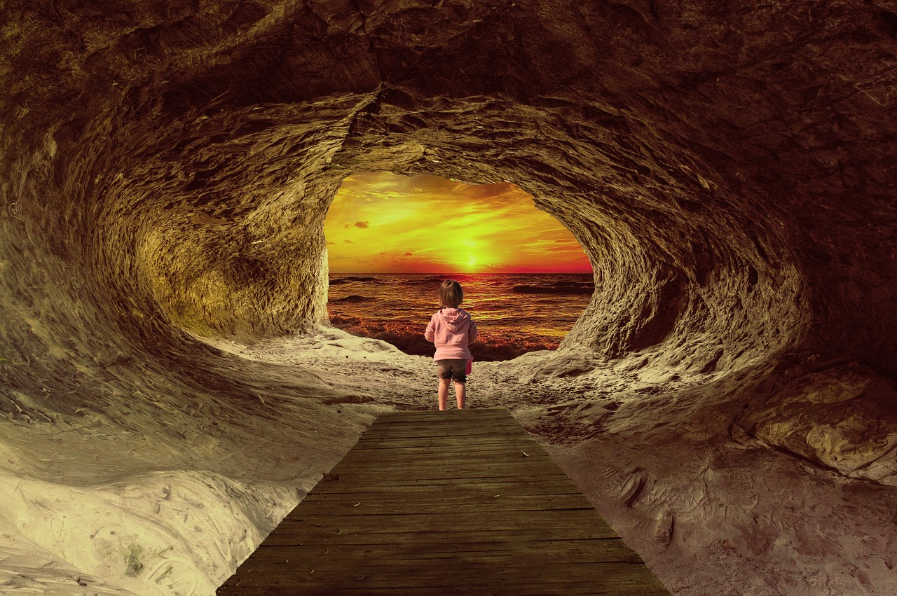 découvrez l'univers fascinant du snorkeling : explorez des fonds marins colorés, nagez parmi des poissons tropicaux et appréciez la beauté sous-marine tout en vous initiant à cette activité aquatique accessible à tous.