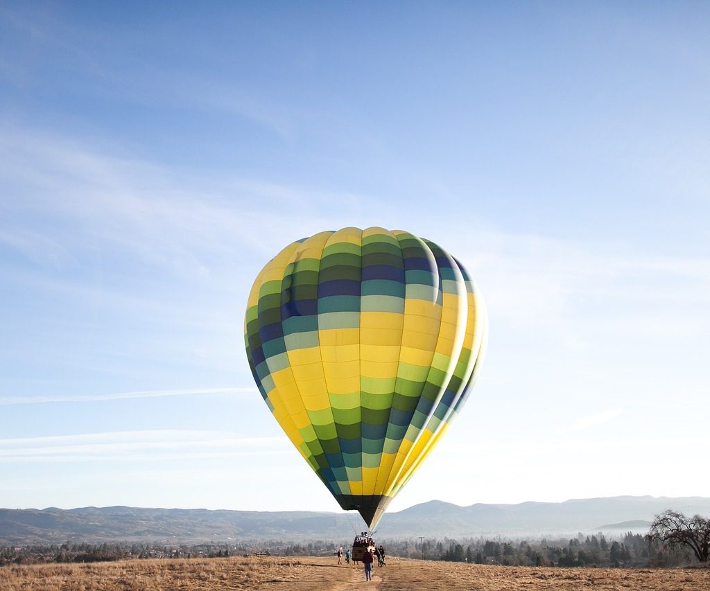 découvrez des aventures palpitantes qui vous emmènent dans des lieux incroyables. vivez des expériences uniques, explorez de nouveaux horizons et repoussez vos limites avec nos récits d'aventure fascinants.